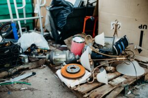 Residential hoarding cleanup